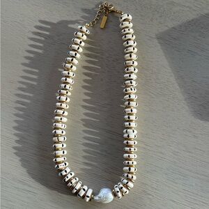 Elegant White and Gold Beaded Necklace